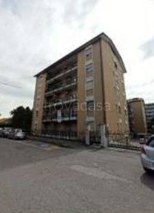 appartamento in vendita a Monza in zona Ospedale San Gerardo