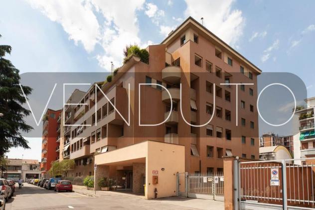 appartamento in vendita a Monza in zona Centro Storico