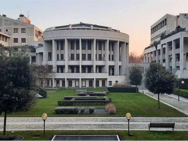 ufficio in vendita a Monza