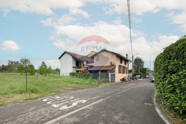 casa semindipendente in vendita a Monza in zona Centro Storico