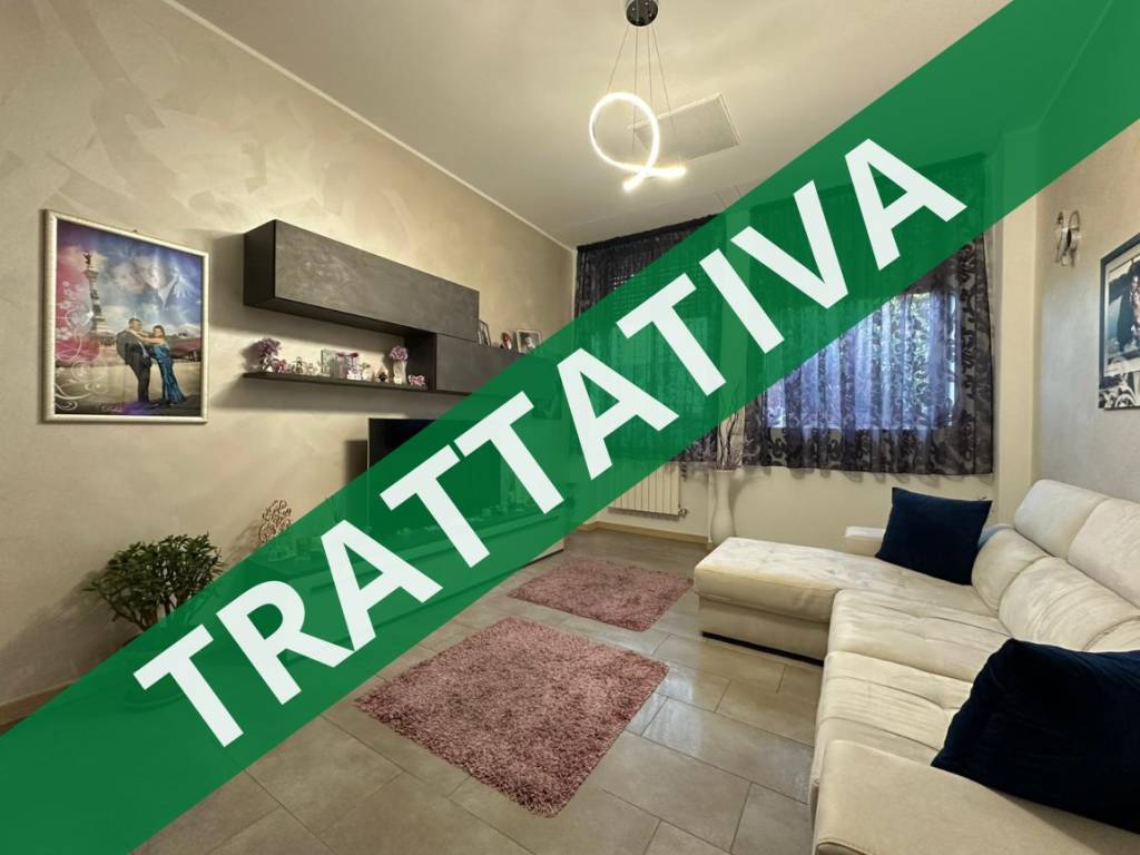 appartamento in vendita a Monza in zona Centro Storico