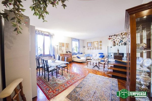 appartamento in vendita a Monza in zona Centro Storico