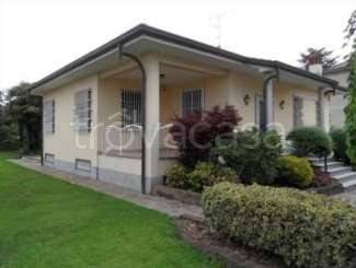 casa indipendente in vendita a Monza