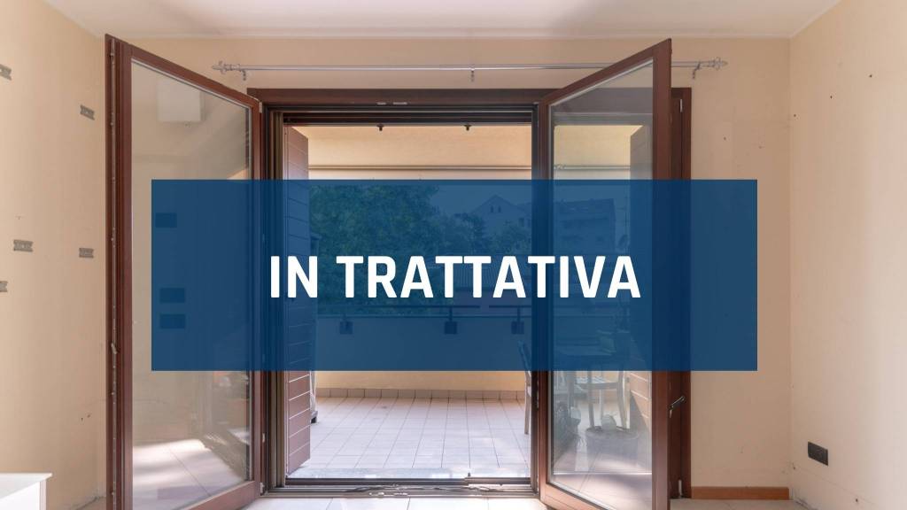 appartamento in vendita a Monza in zona Centro Storico