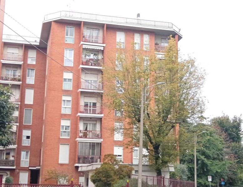 appartamento in vendita a Monza in zona Centro Storico