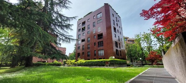 appartamento in vendita a Monza in zona Ospedale San Gerardo