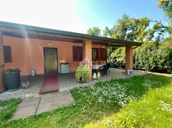casa indipendente in vendita a Monza