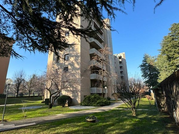 appartamento in vendita a Monza