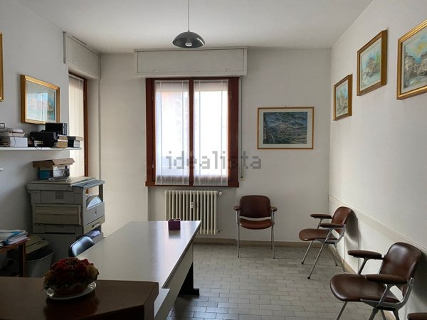 appartamento in vendita a Monza in zona Centro Storico