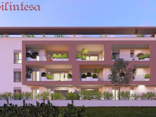 appartamento in vendita a Monza in zona Centro Storico