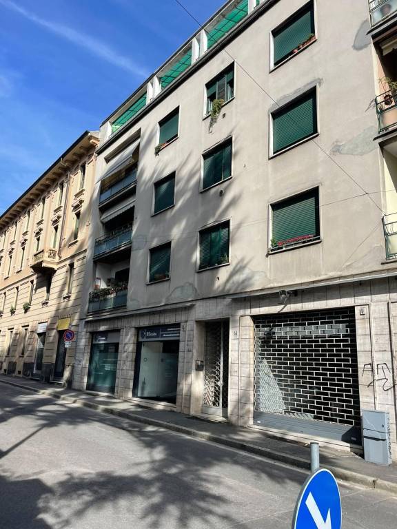 appartamento in vendita a Monza in zona Centro Storico