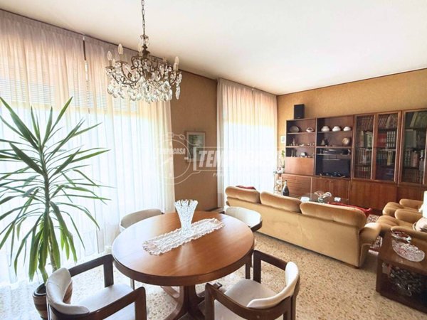 appartamento in vendita a Monza in zona Ospedale San Gerardo