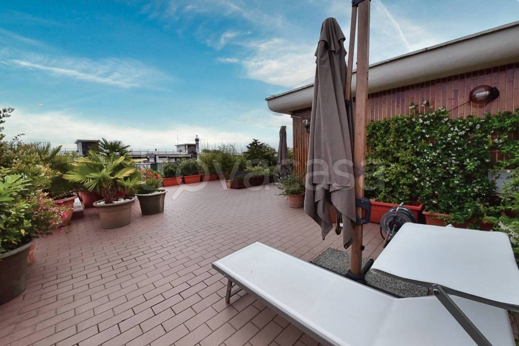 appartamento in vendita a Monza