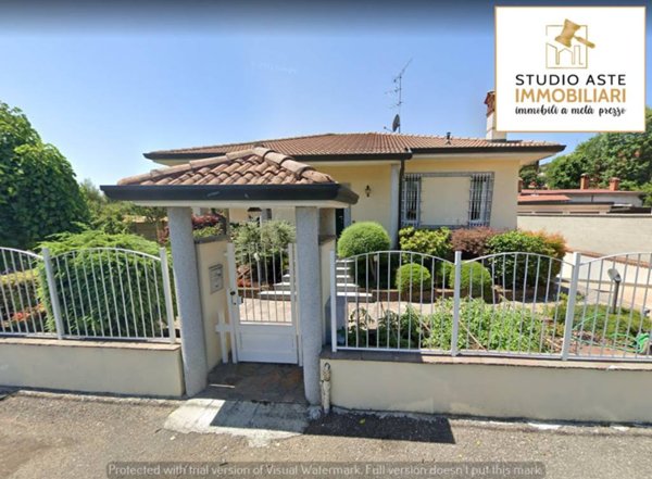 casa indipendente in vendita a Monza