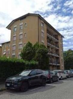 appartamento in vendita a Monza in zona Ospedale San Gerardo