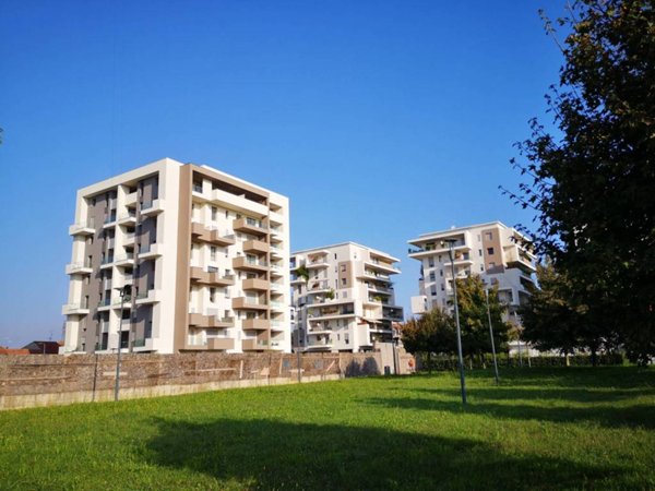 appartamento in vendita a Monza