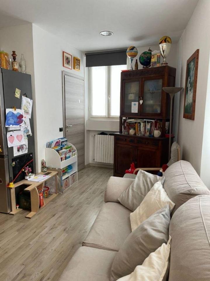 appartamento in vendita a Monza in zona Centro Storico