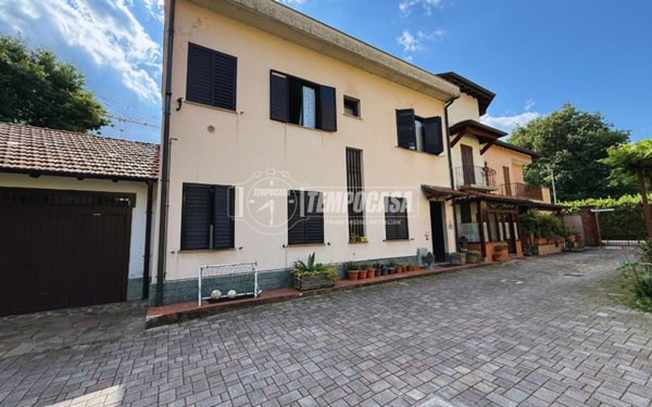 casa indipendente in vendita a Monza