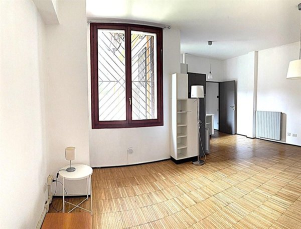 appartamento in vendita a Monza in zona Centro Storico