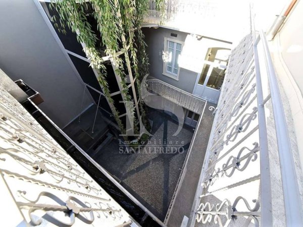 casa indipendente in vendita a Monza in zona Centro Storico