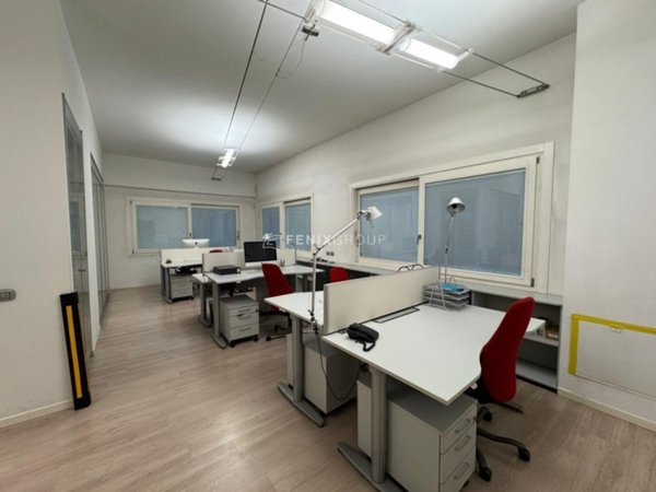 ufficio in vendita a Monza