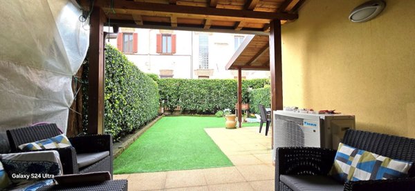 casa indipendente in vendita a Monza