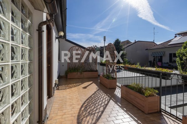 appartamento in vendita a Monza in zona Centro Storico