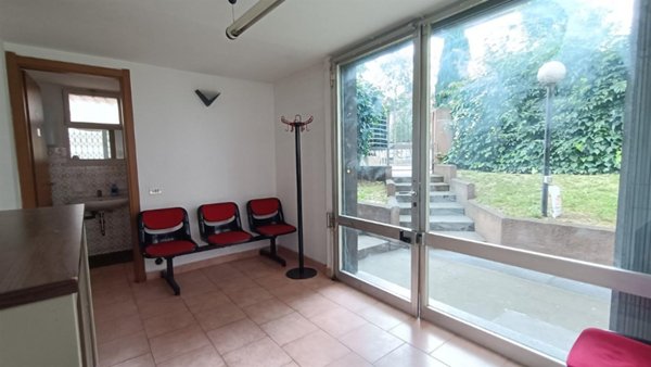 appartamento in vendita a Monza in zona Centro Storico