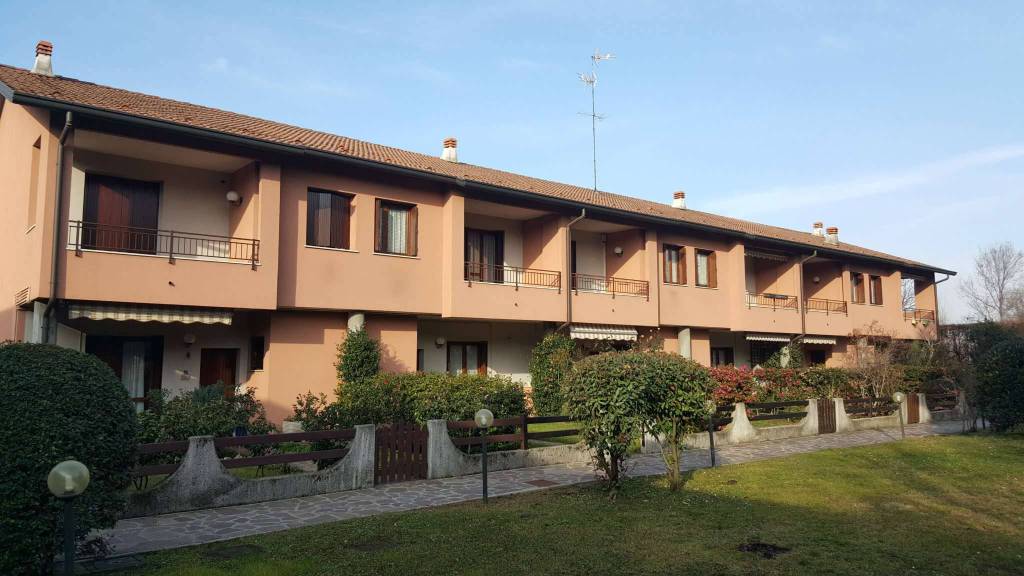 casa indipendente in vendita a Monza