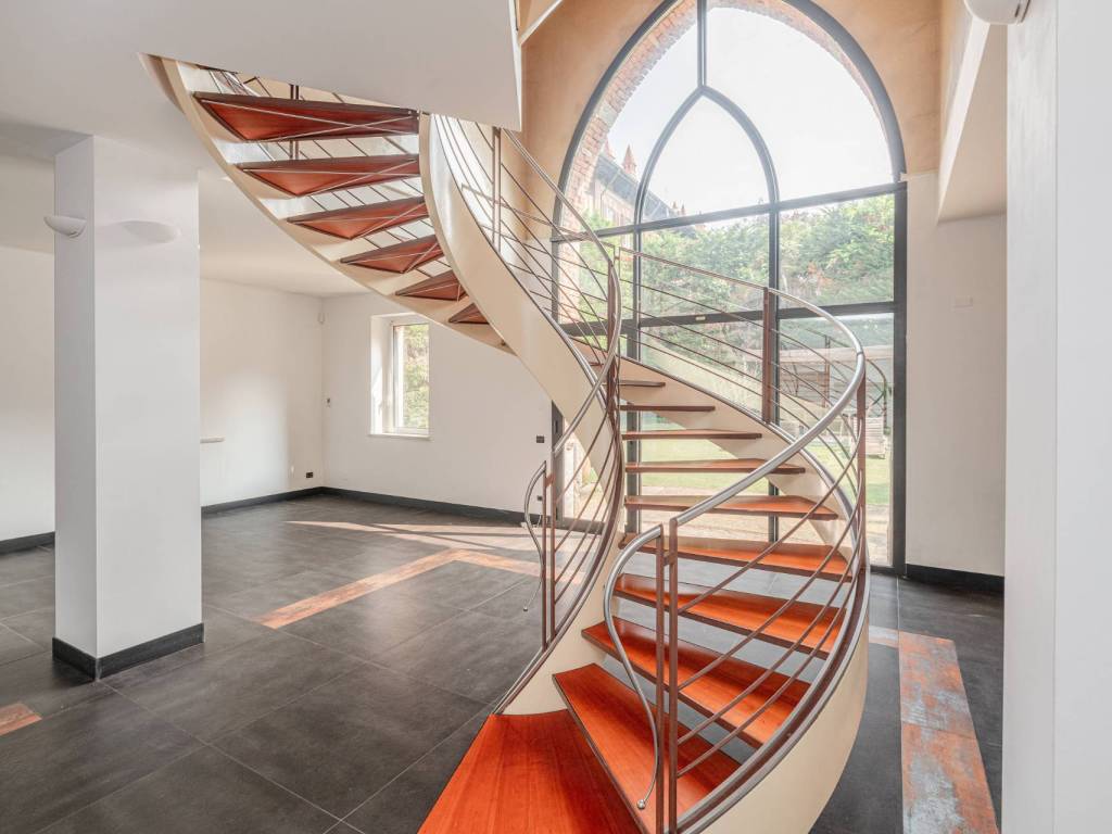 casa indipendente in vendita a Monza