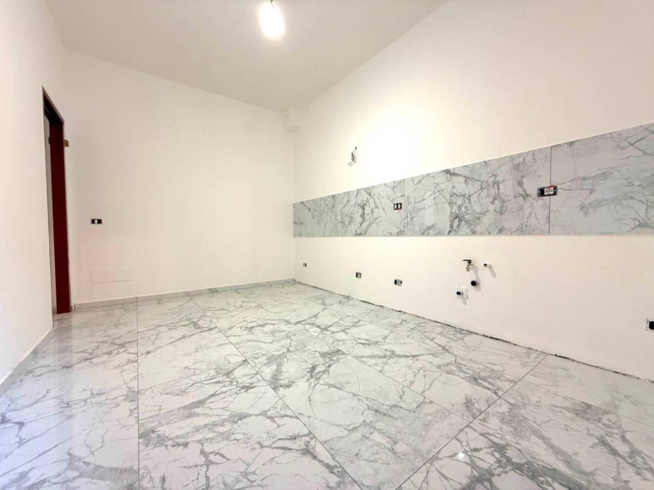 appartamento in vendita a Monza in zona Centro Storico