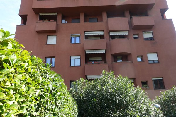appartamento in vendita a Monza in zona Ospedale San Gerardo