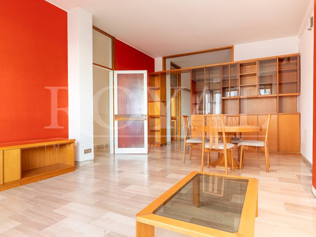 appartamento in vendita a Monza in zona Centro Storico