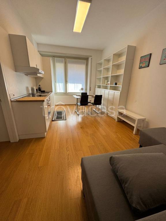 appartamento in vendita a Monza in zona Centro Storico