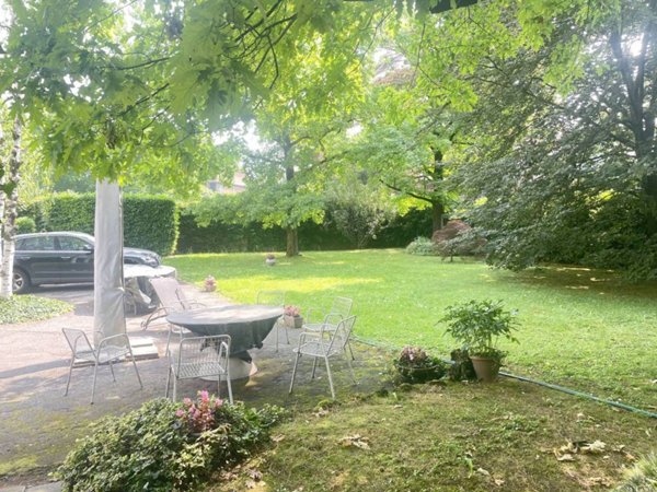 intera palazzina in vendita a Monza