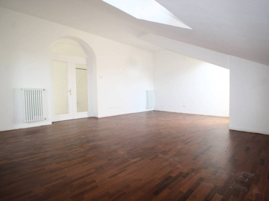 appartamento in vendita a Monza
