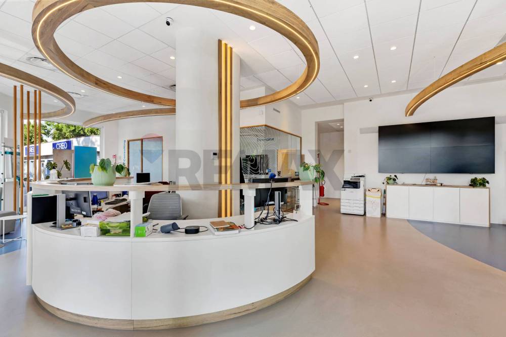 negozio in vendita a Monza