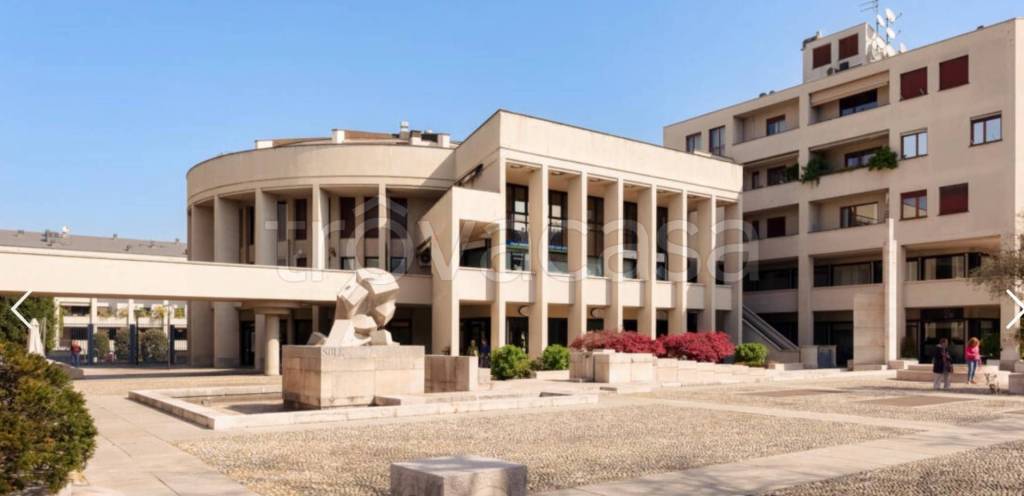 appartamento in vendita a Monza in zona Ospedale San Gerardo