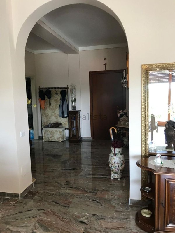 appartamento in vendita a Monza in zona Ospedale San Gerardo