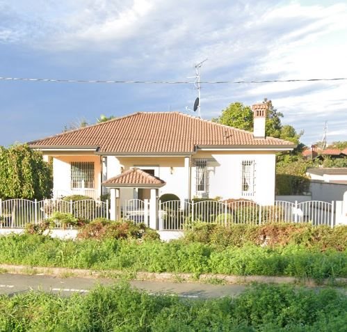casa indipendente in vendita a Monza
