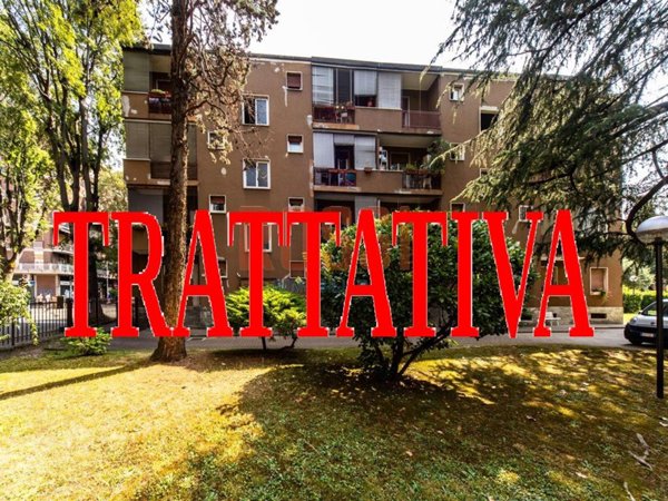 appartamento in vendita a Monza in zona Centro Storico