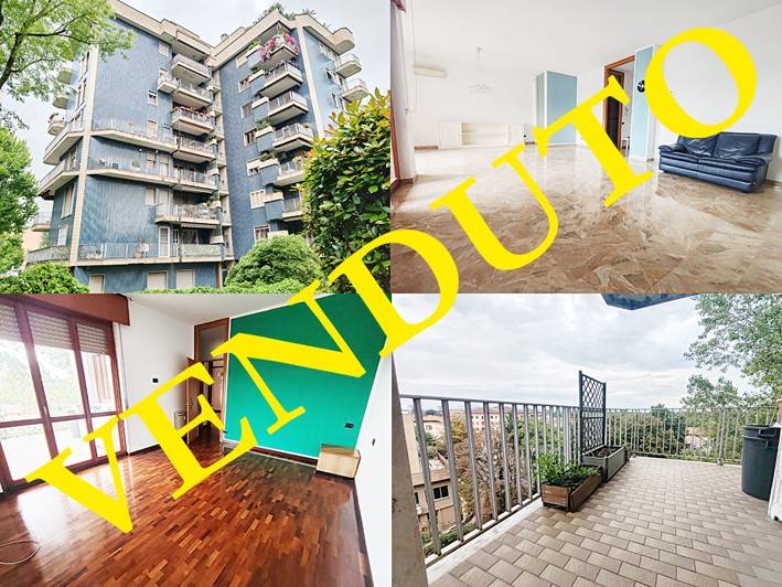 appartamento in vendita a Monza in zona Centro Storico