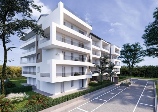 appartamento in vendita a Monza in zona Centro Storico