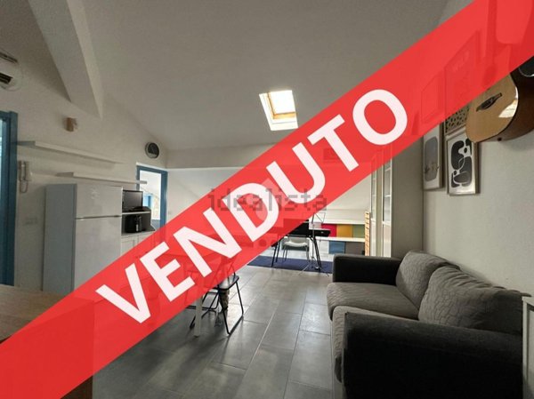 appartamento in vendita a Monza in zona Centro Storico