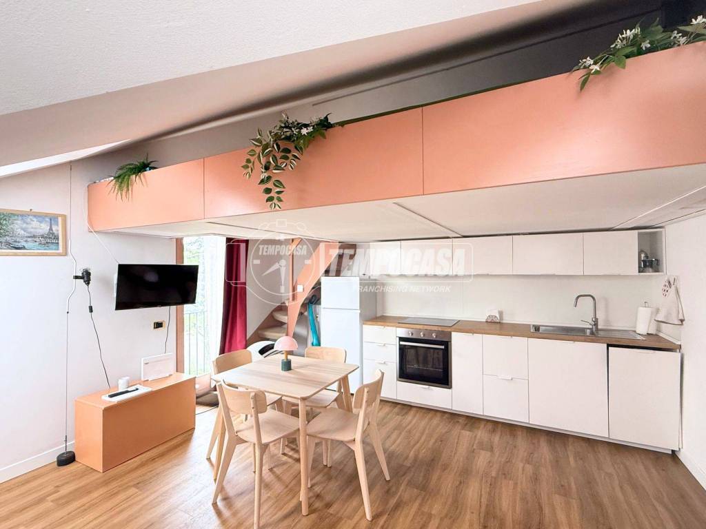 appartamento in vendita a Monza in zona Ospedale San Gerardo