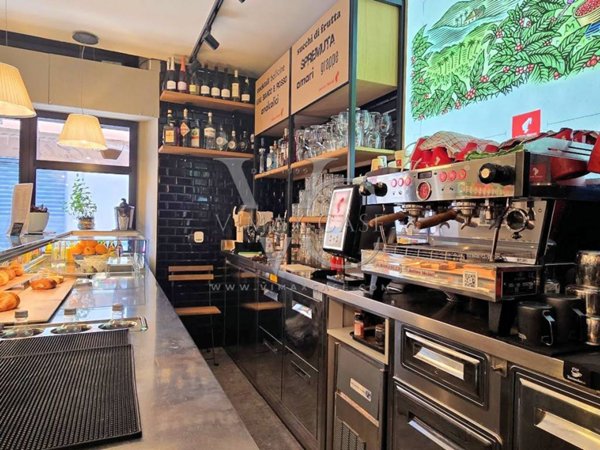 negozio in vendita a Monza