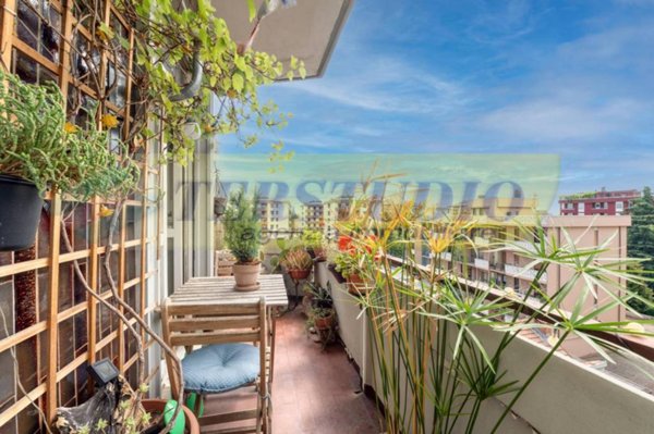 appartamento in vendita a Monza in zona Centro Storico