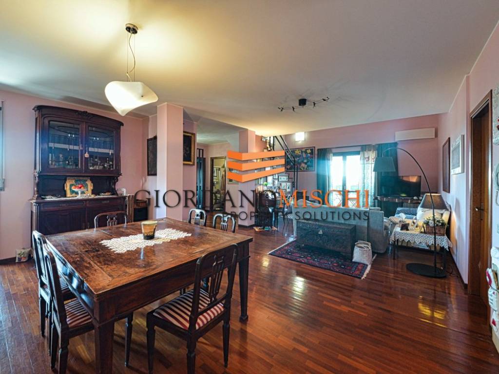 appartamento in vendita a Monza