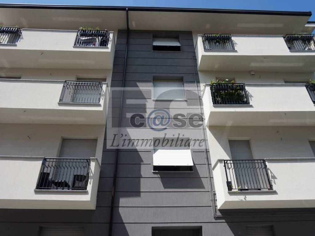 appartamento in vendita a Monza in zona Ospedale San Gerardo