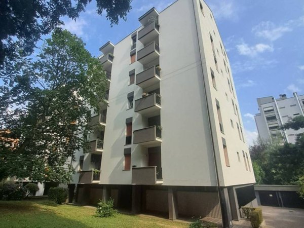 appartamento in vendita a Monza